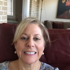 Meet your Posher, Deborah